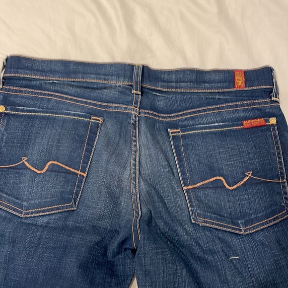 Rarely worn boot cut 7 jeans - Picture 2 of 2